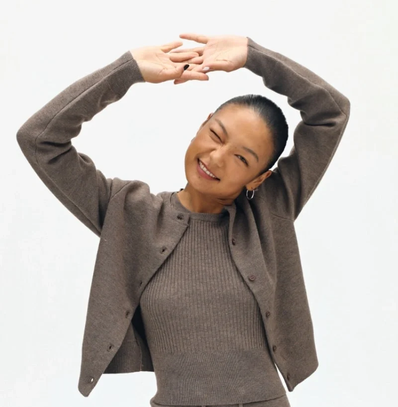 Wool-Blend Fitted Knit Two-Piece Set (Cardigan & Vest) - Image 4