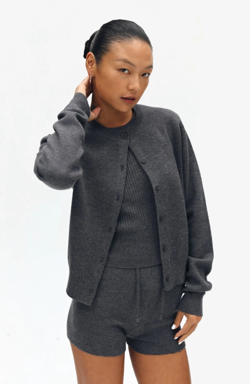 Wool-Blend Fitted Knit Two-Piece Set (Cardigan & Vest) - Image 6