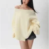 Women's Off-Shoulder Oversized Sweater - Chunky Knit Long Sleeve Pullover Top for Spring & Autumn - Thumbnail Image 12